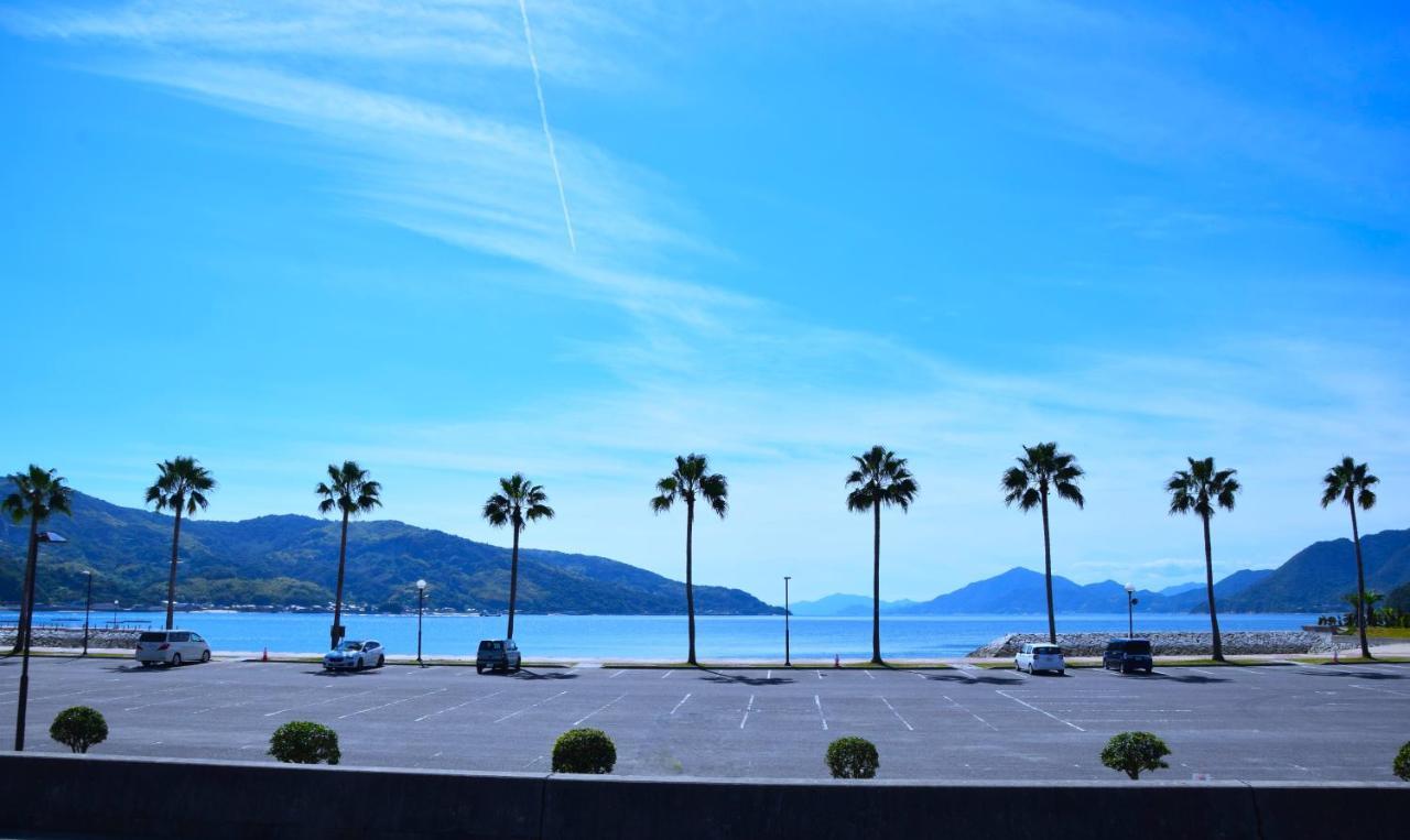 伯方plus+ Imabari Railway Station Esterno foto